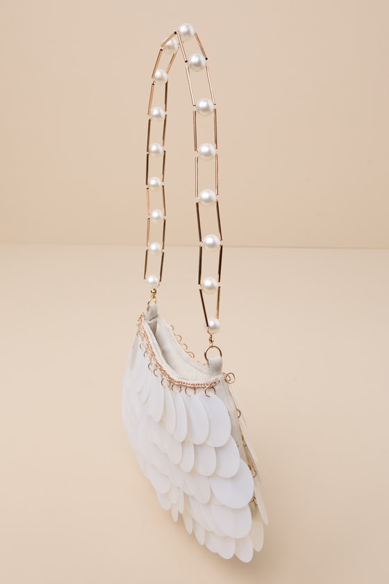 LKBGA/1945: IVORY 2