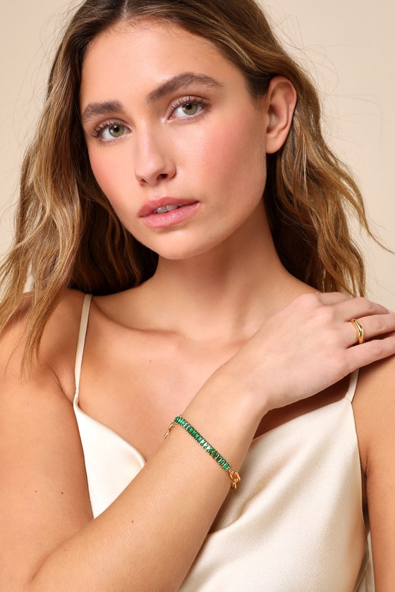 Lulus Luxe Glitter Gold And Green Rhinestone Chain Bracelet In Gold And Green