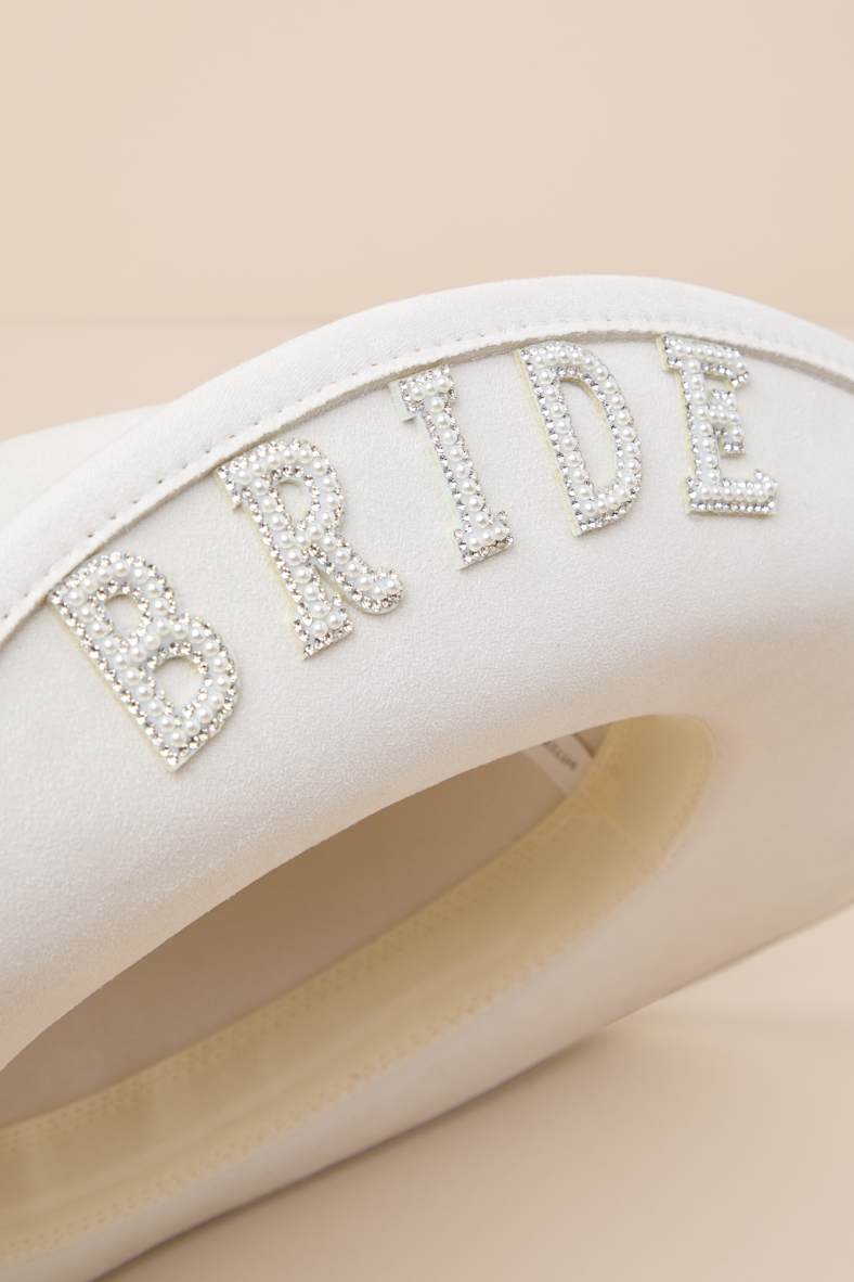 Last Rodeo White Bride Patch Rhinestone Pearl Cowboy Hat