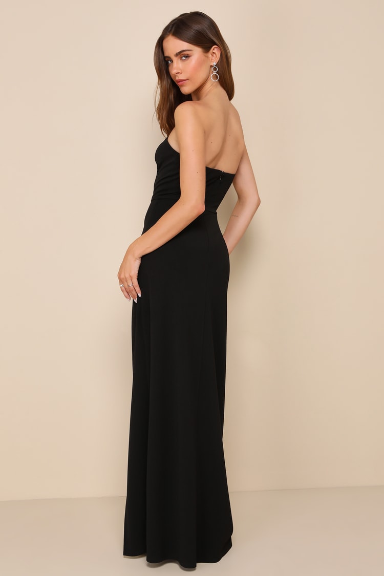 Striking Aura Black Pearl Strapless Mermaid Maxi Dress