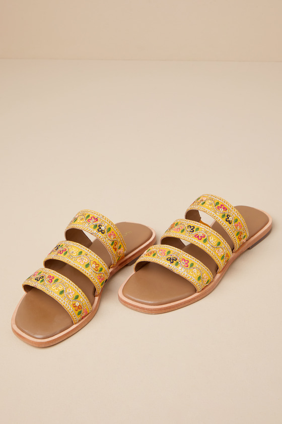 Seychelles Empress Yellow Ribbon Embroidered Sequin Flat Slide Sandals