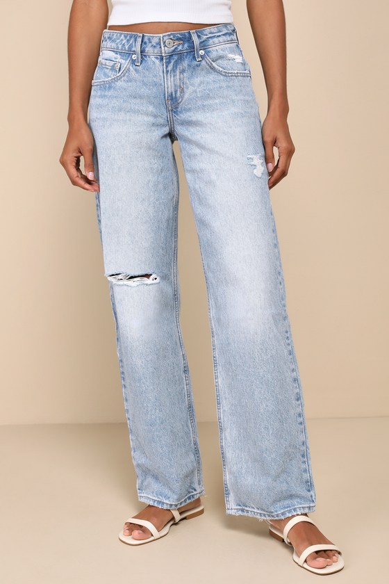 Shop Levi's Low Loose Light Wash Distressed Low-rise Wide-leg Jeans In Blue