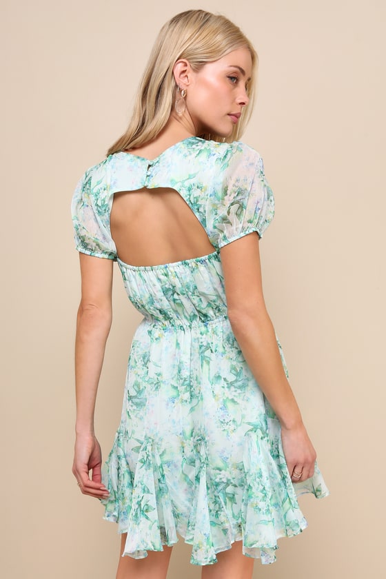 Charming Summer Floral Puff Sleeve Dress with Cutout Back
