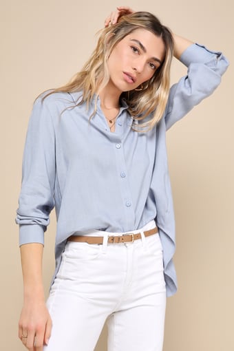 Notable Aesthetic Light Blue Linen Collared Button-Up Top