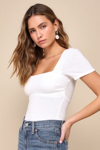 Quintessential Muse White Ribbed Short Sleeve Top