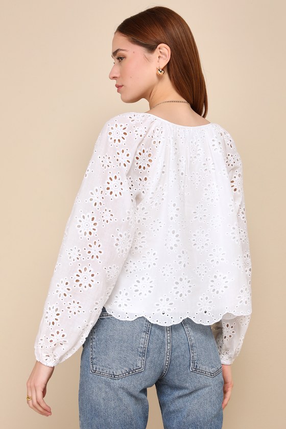 Cutest Occasion White Cotton Embroidered Balloon Sleeve Top 1