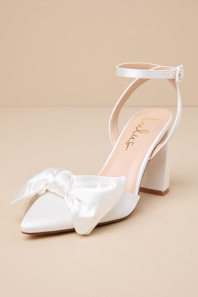 Suttonn Ivory Satin Bow Ankle Strap Pointed-Toe Pumps