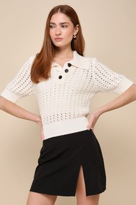 Sophisticated Type Ivory Pointelle Collared Short Sleeve Sweater
