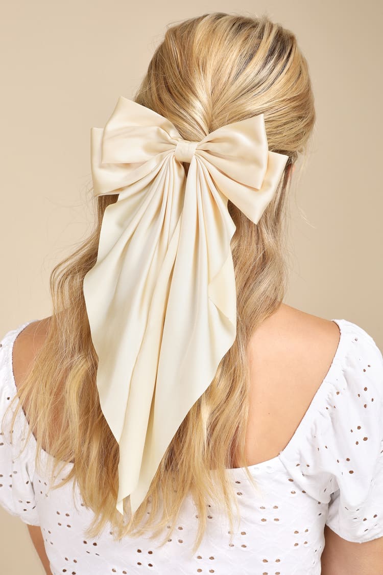 Cream leather Bow Hair Clip with Triangle Logo Cream Satin Bow Hair Clip | KITSCH main image 3