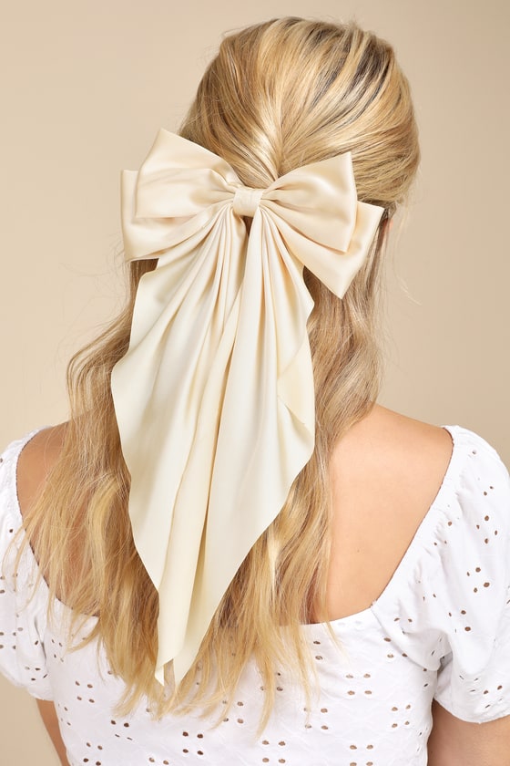 Adorable Inclusion Cream Satin Bow Hair Clip 1