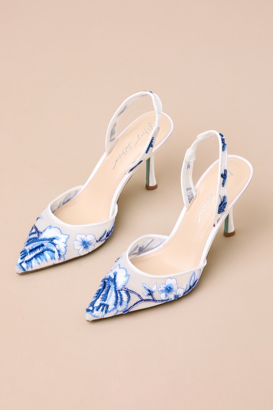 BETSEY JOHNSON SB-PATCH BLUE FLORAL EMBROIDERED SATIN POINTED-TOE PUMPS