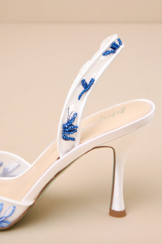 BETSEY JOHNSON SB-PATCH BLUE FLORAL EMBROIDERED SATIN POINTED-TOE PUMPS