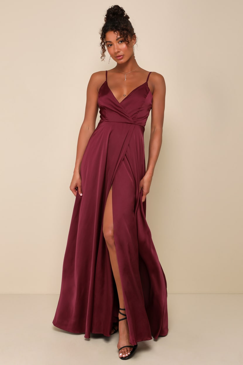 ignore the romance maxi dress burgundy Ignore The Romance Maxi Dress - Burgundy