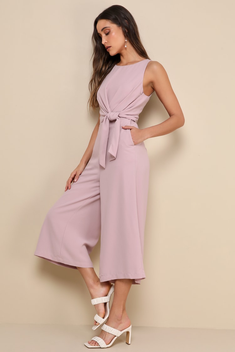 moon river floral midi dress Moon River Pleated Midi Dress