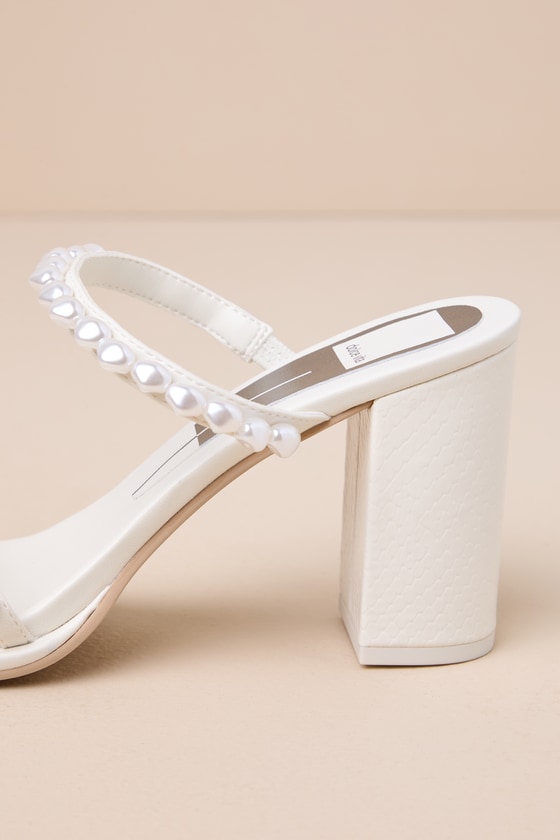 Dolce Vita Barrit Sandal Women s Vanilla Pearl Size 8.5 Sandals