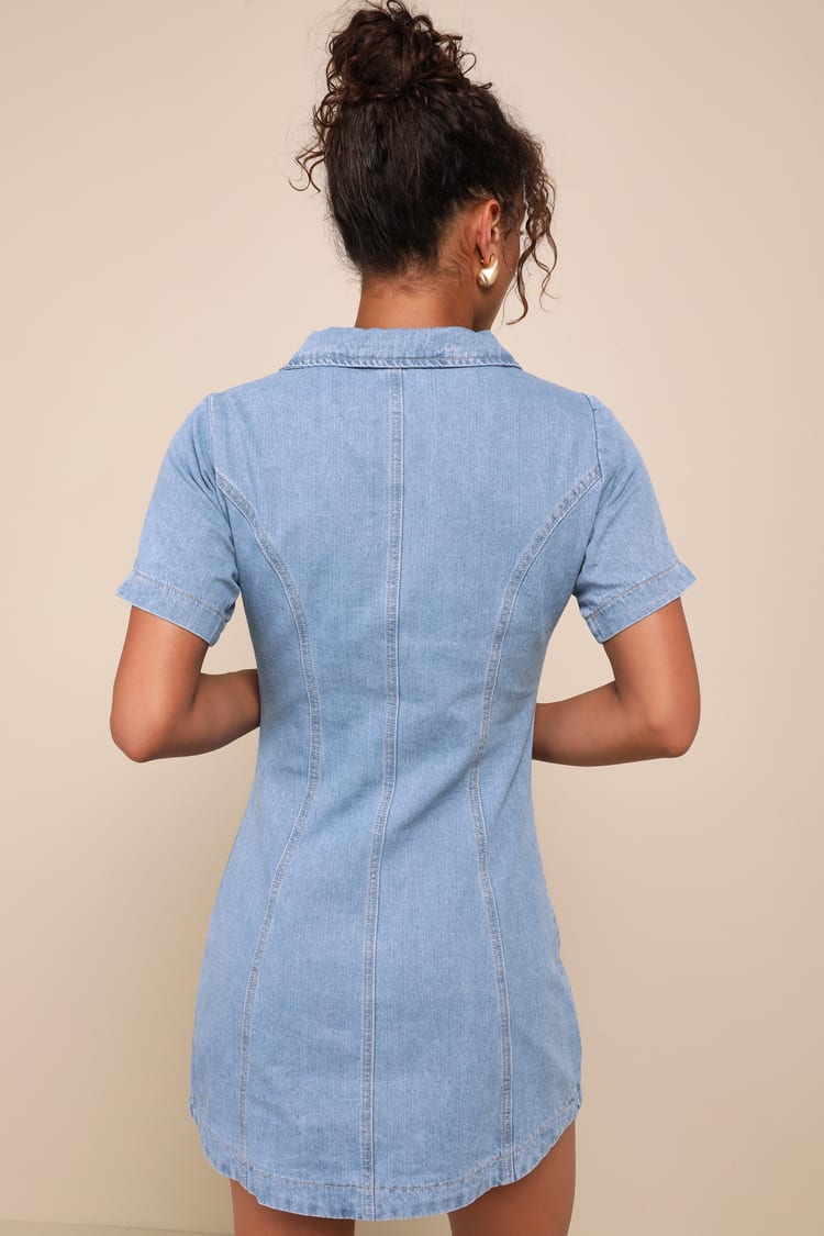 Totally Cool Light Wash Denim Zip-Front Short Sleeve Mini Dress