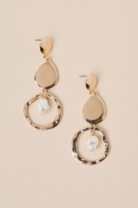 Luxurious Image Gold Pearl Statement Drop Earrings