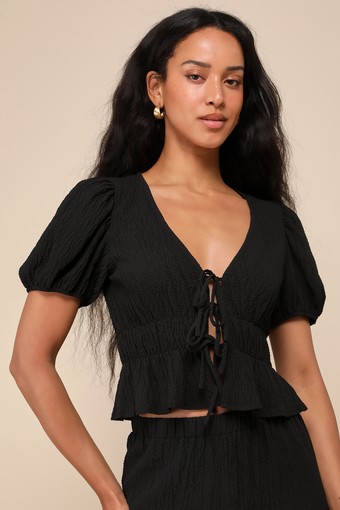 Popular Personality Black Textured Tie-Front Puff Sleeve Top