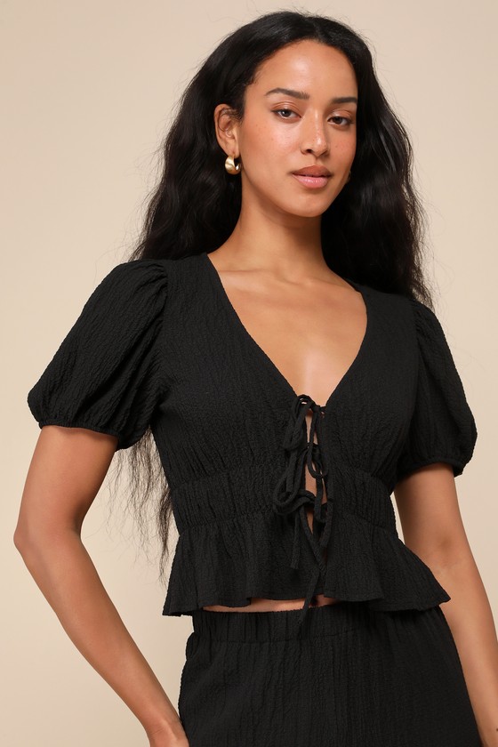 Popular Personality Black Textured Tie-Front Puff Sleeve Top 3