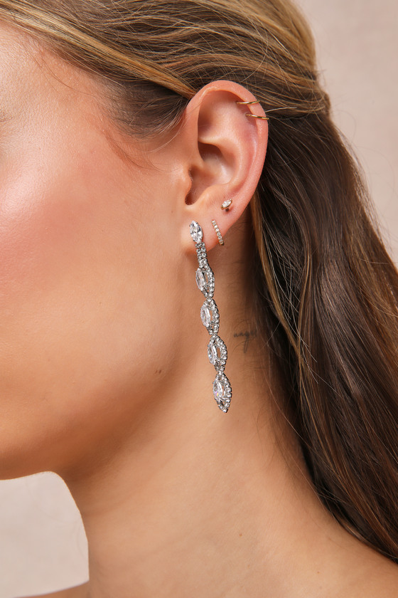 LULUS UPSCALE DIRECTION SILVER RHINESTONE DROP EARRINGS 
