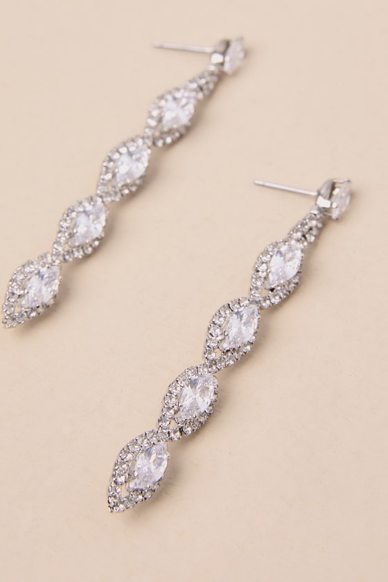 LULUS UPSCALE DIRECTION SILVER RHINESTONE DROP EARRINGS 