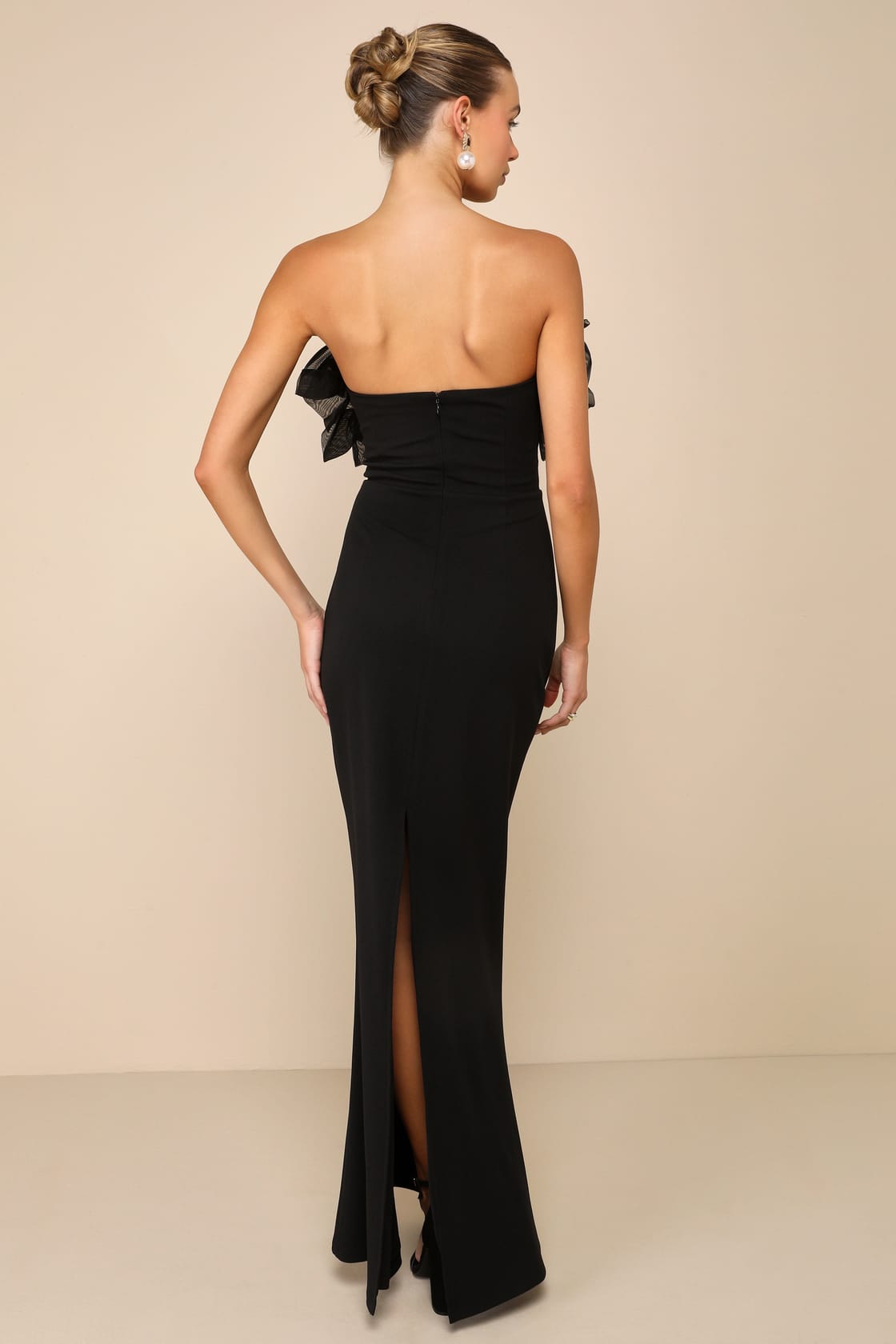 Evening Excellence Black Ruffled Strapless Mermaid Maxi Dress