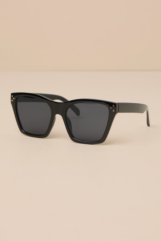 Shop Lulus Cool Outlook Black Oversized Square Sunglasses