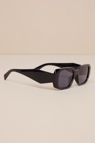 Iconic Overview Black Rectangular Sunglasses