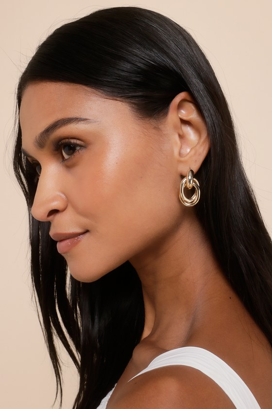 Lulus Luxe Desire Gold Interlocking Hoop Earrings In Gold