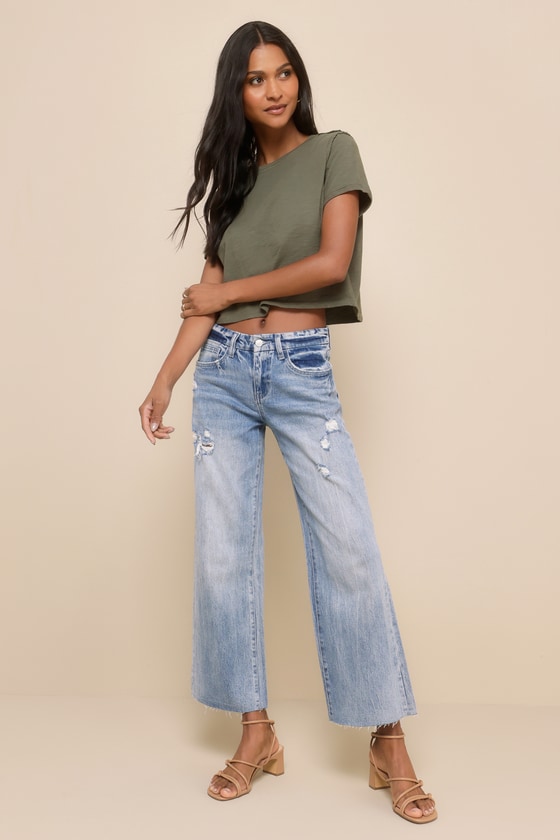 Vervet Olivia Light Wash Distressed Mid Rise Cropped Denim Jeans In Blue