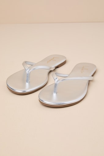 Nicoh Silver Metallic Flat Thong Sandals
