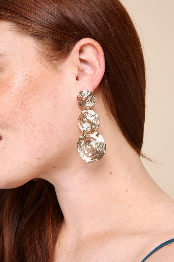 Lulus Stunning Gleam Gold Spiral Drop Statement Earrings