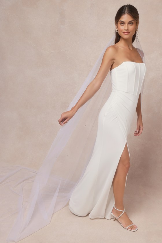 Breathtaking Entrance White Pearl Tulle Floor-Length Veil 4
