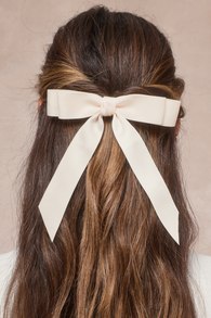 Graceful Presence Ivory Bow Hair Clip Set