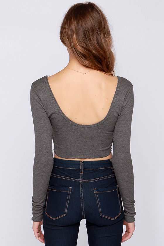 grey long sleeve shirt crop top