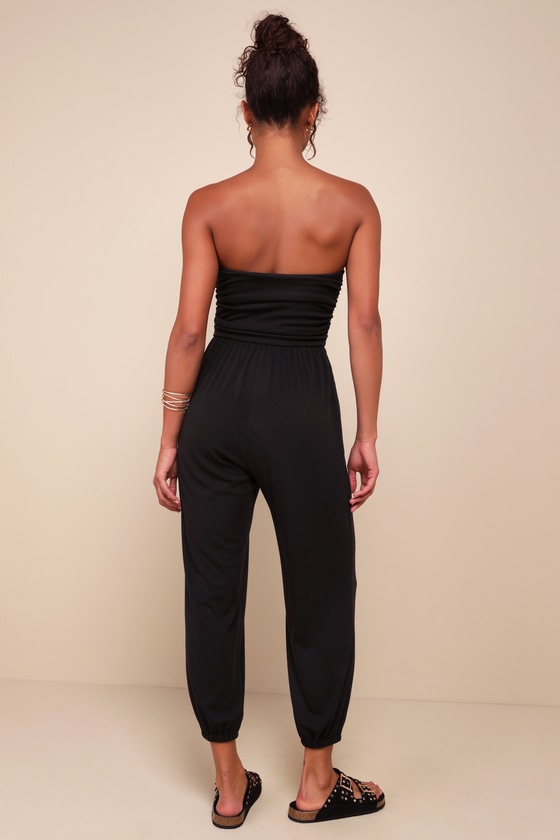 LULUS FLAWLESS COMFORT BLACK RUCHED STRAPLESS JOGGER JUMPSUIT 