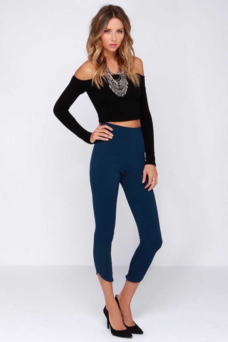 Fit to Kill Cropped Navy Blue Leggings
