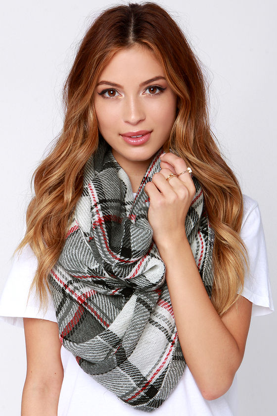 Fadeshalb Scarf in Teddy Grey