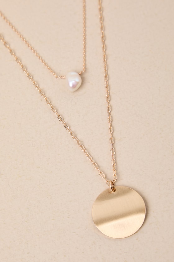 LULUS EFFORTLESSLY RAVISHING GOLD PEARL PENDANT LAYERED NECKLACE