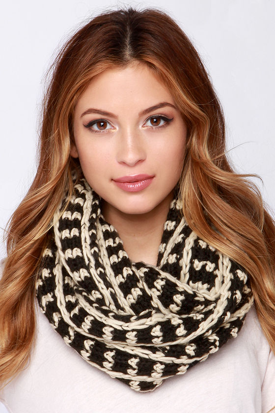 black and beige scarf