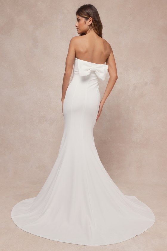 Mermaid bow midi dress in white main image 1