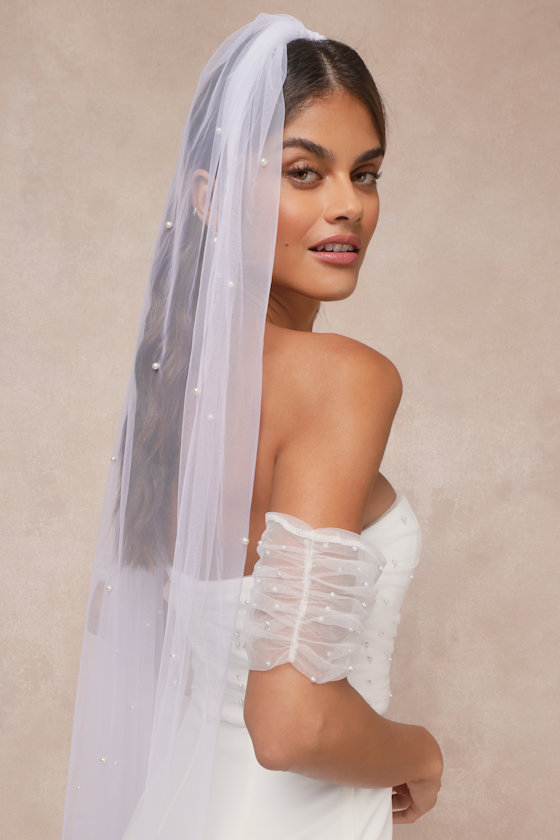 Bountiful Love White Pearl Tulle Long Veil 3