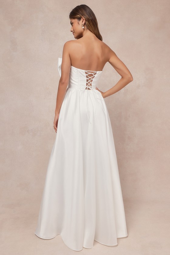 IDL10190: SHIMMER WHITE/ WHITE 1