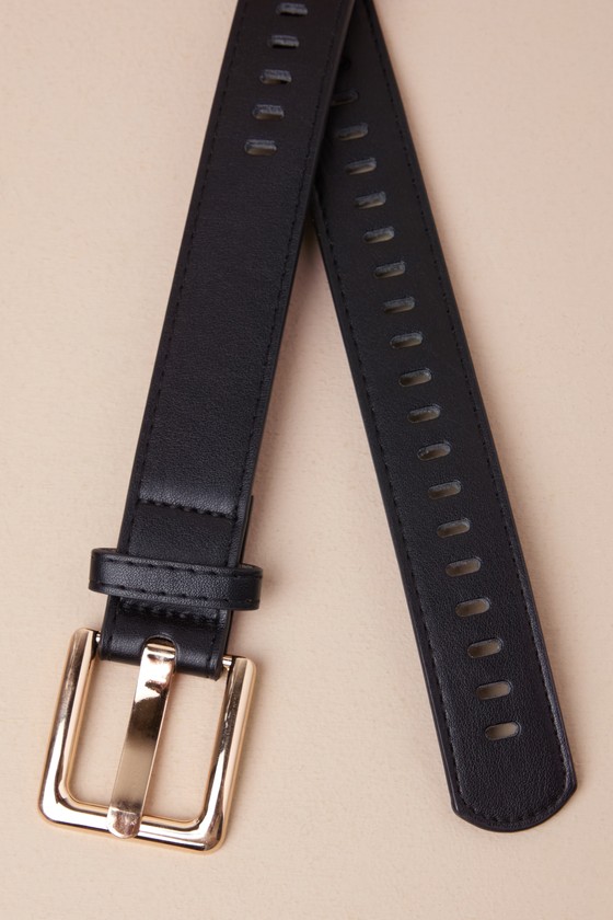 Lulus Essential Finish Black Square Buckle Belt In Black