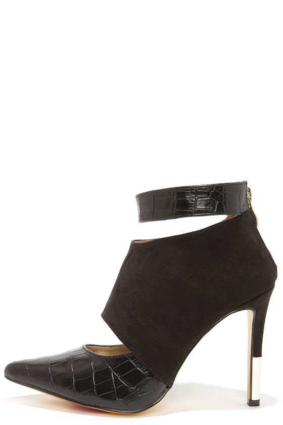 unno pointed toe bootie