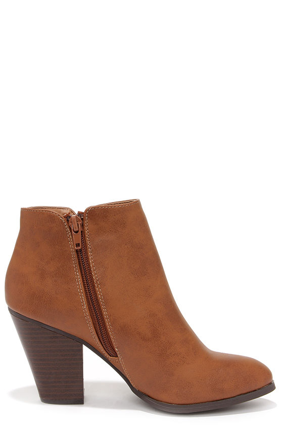 tan ankle boots with heel