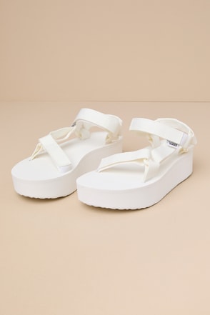 Teva Flatform Universal Bright White Sandals Flatform Sandals