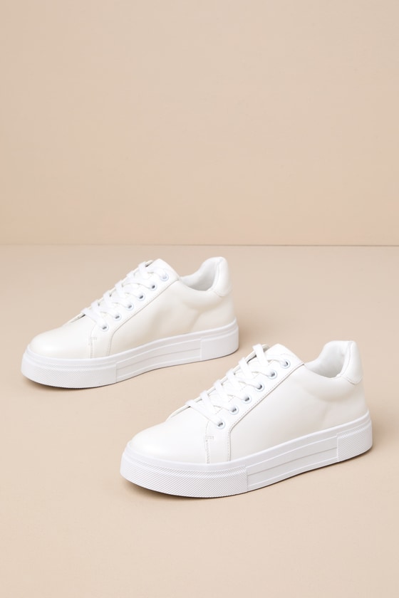 White PU Leather Striped Lace Up Casual Sneakers Everyday main image 0