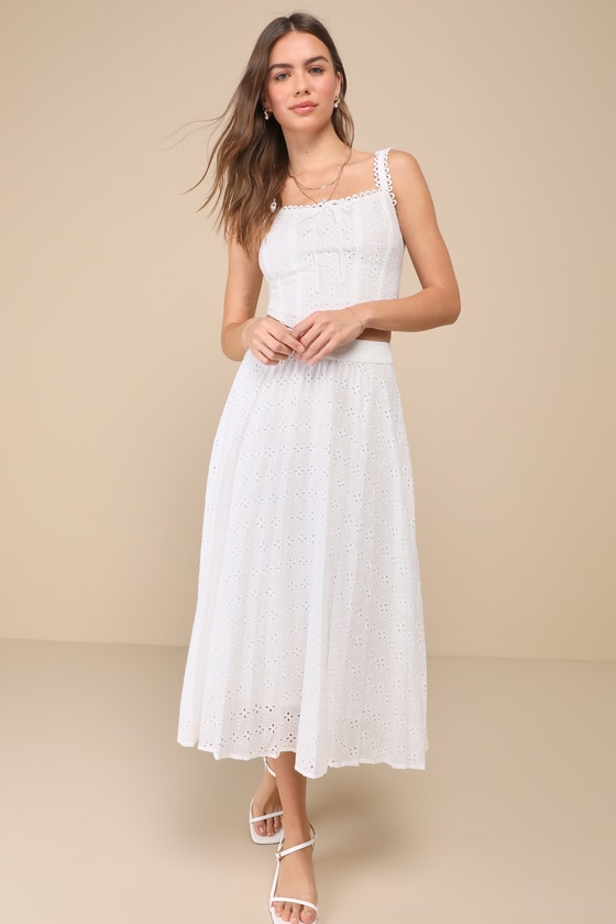 Valentino★素敵！White Pleated Eyelet Embroidery Midi Skirt NWT Valentino White Pleated Eyelet Embroidery Midi Skirt