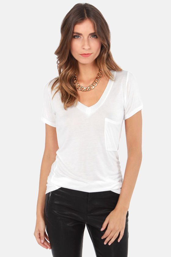 white v neck t shirt with pocket